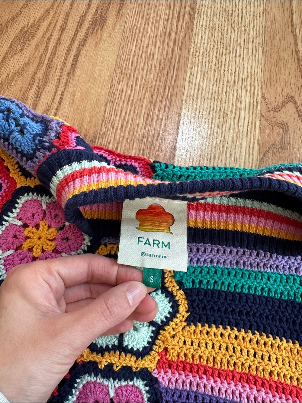 FARM RIO Multicolor Crochet Knit Balloon Sleeve Sweater - Picture 7 of 13